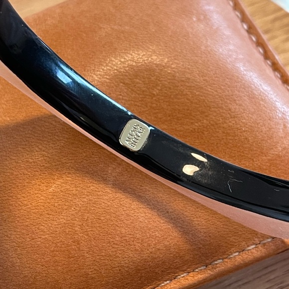 Alexis Bittar Hand Painted Soft Square Lucite Bangle Bracelet - Picture 2 of 2